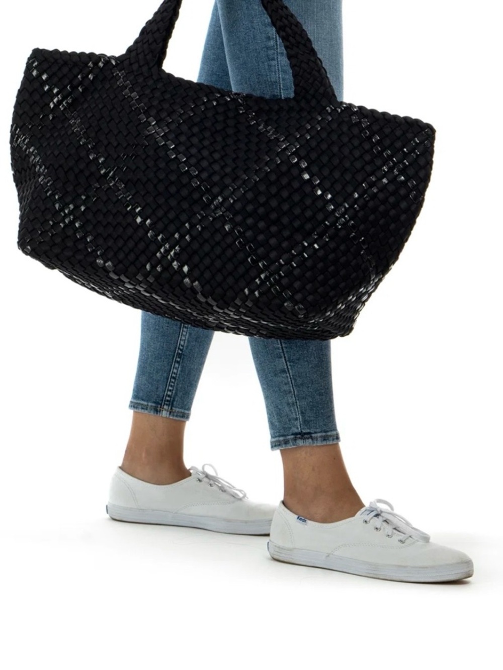 HAUTE SHORE Black Woven Tote with Shimmer Detail - Picture 2 of 9